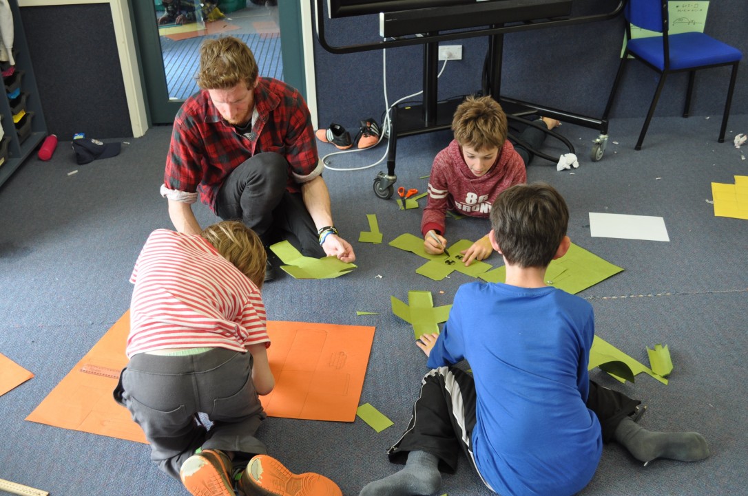 Students work together on a learning task